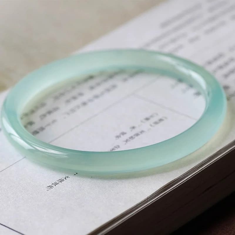Vòng Tay Ngọc Bích Phong Thủy – Quà Tặng Ý Nghĩa, Mang Bình An Và May Mắn Vòng Tay Ngọc Bích Phong Thủy – Quà Tặng Ý Nghĩa, Mang Bình An Và May Mắn